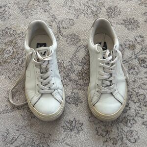 Veja Esplar Sneakers